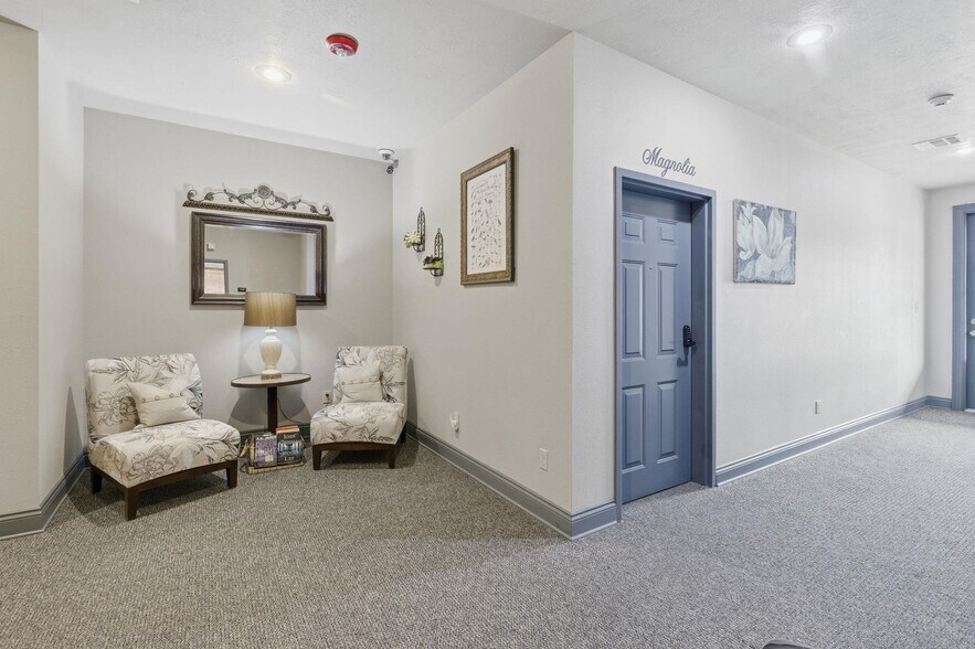 More Photos Of 233 Arthur Ave, Lake Arthur Hotel For Sale