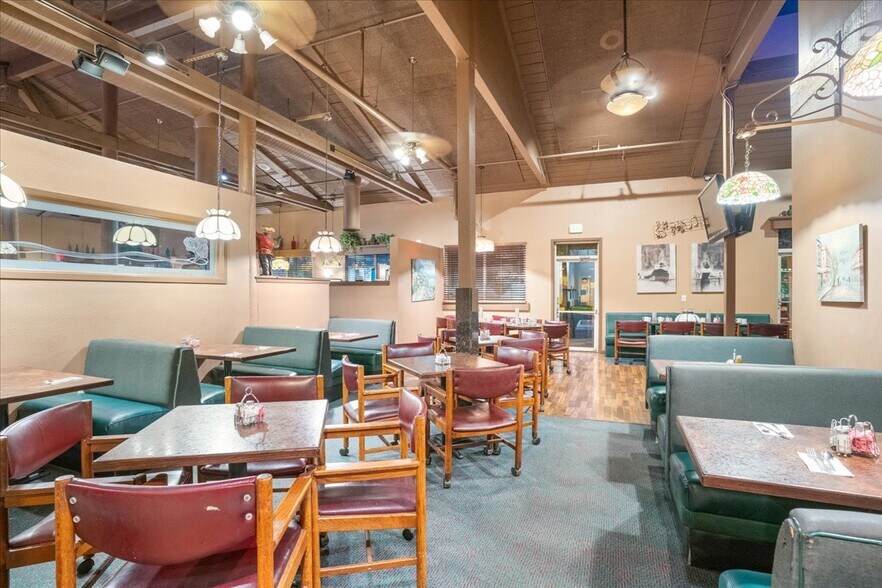 More Photos Of 12555 W Bell Rd, Surprise Restaurant For Sale