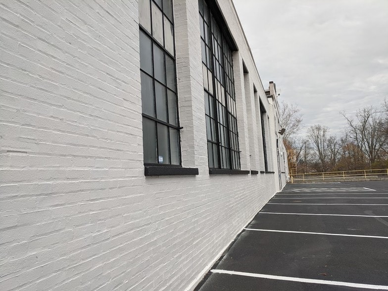 More Photos Of 1210 Stanbridge St, Norristown Warehouse For Lease