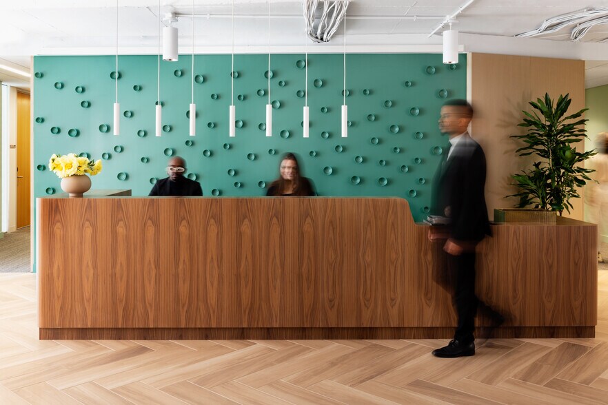 More Photos Of 1717 K St NW, Washington Coworking Space