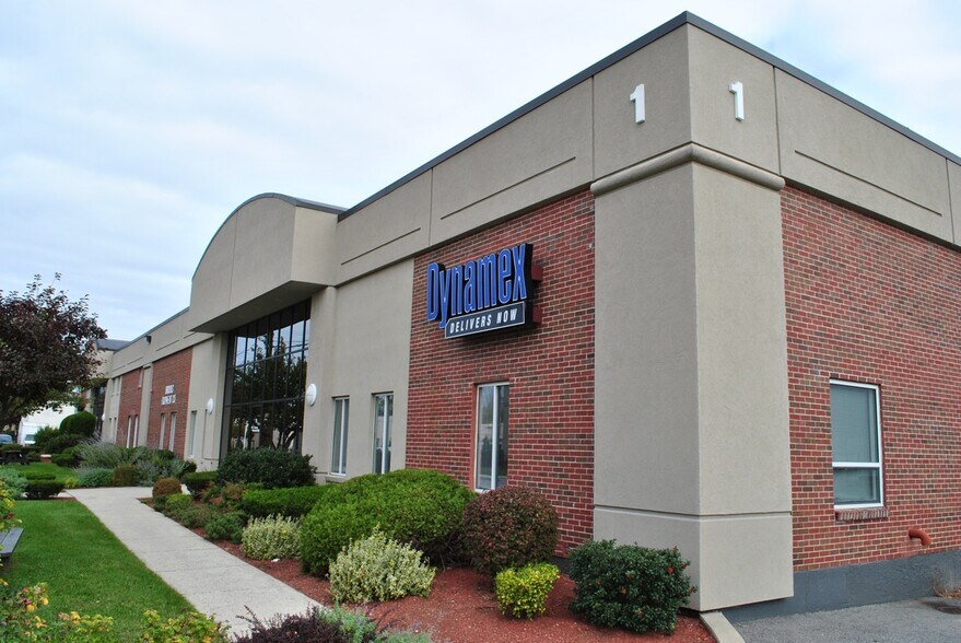 More Photos Of 1 Gill St, Woburn Light Manufacturing For Lease