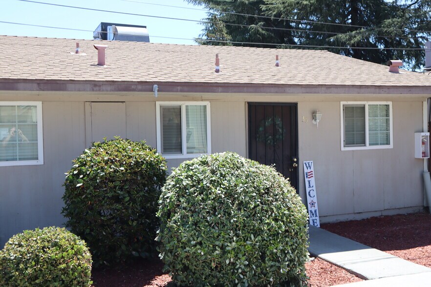 More Photos Of 25 San Jose Ave, Clovis Apartments For Sale