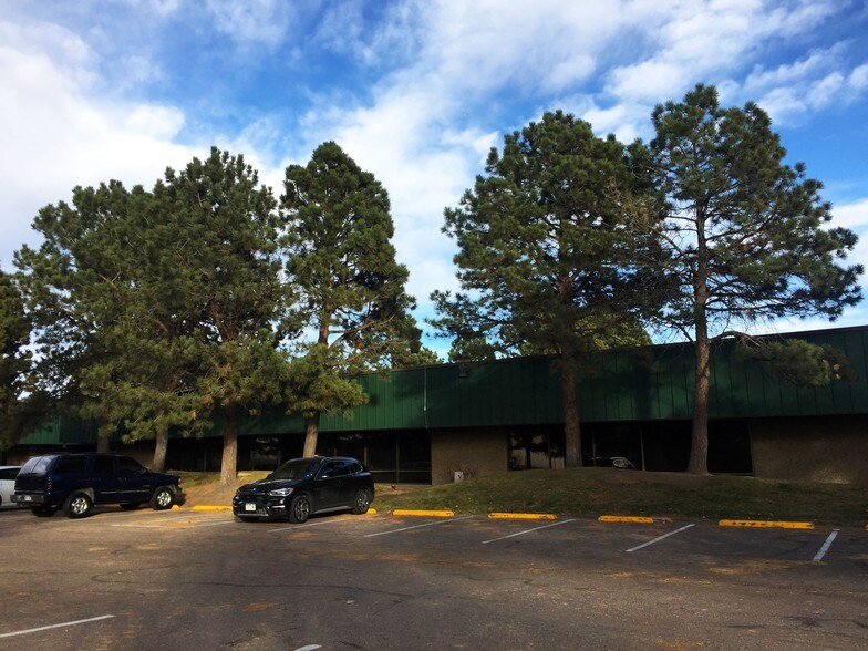 More Photos Of 4755 Paris St, Denver Unknown For Lease