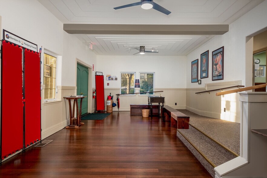 More Photos Of 246 S Church St, Grass Valley Specialty For Lease
