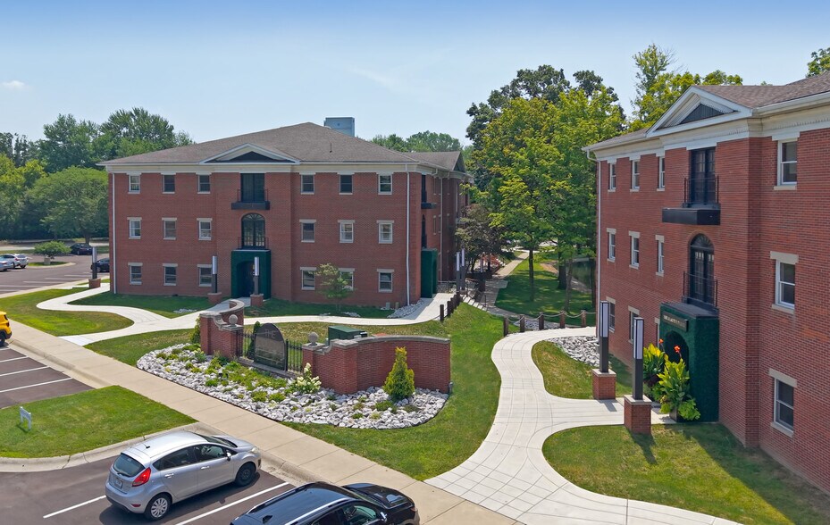 Primary Photo Of 10291 N Meridian St, Carmel Office For Sale