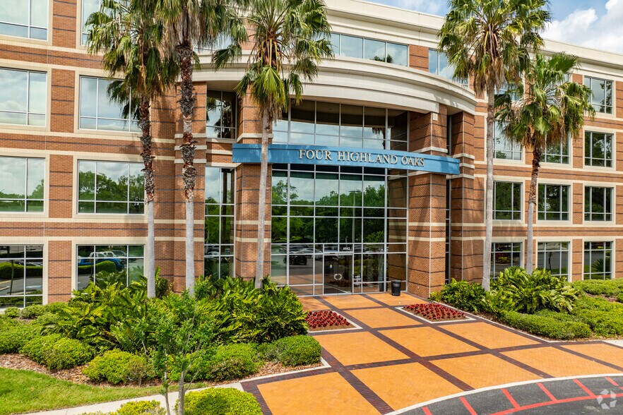 More Photos Of 4042 Park Oaks Blvd, Tampa Office For Lease