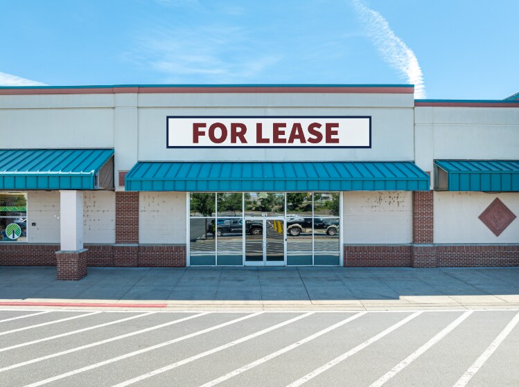 More Photos Of 87 Columbia Point Dr, Richland Department Store For Sale