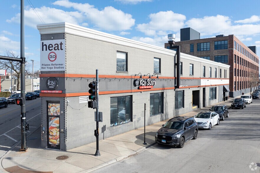 Primary Photo Of 2150-2183 N Clybourn Ave, Chicago Storefront Retail Office For Lease
