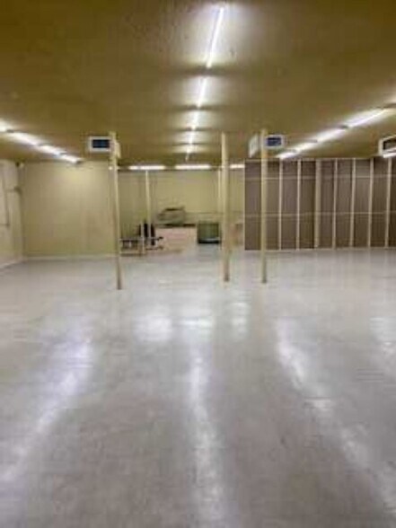 More Photos Of 2619 N Stone Ave, Tucson Freestanding For Lease