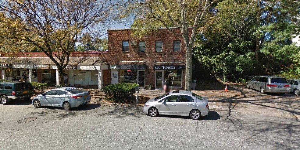 Primary Photo Of 454 E Main St, Mount Kisco Storefront For Lease