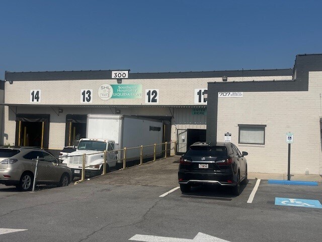 More Photos Of 707 S Erwin St, Cartersville Warehouse For Lease