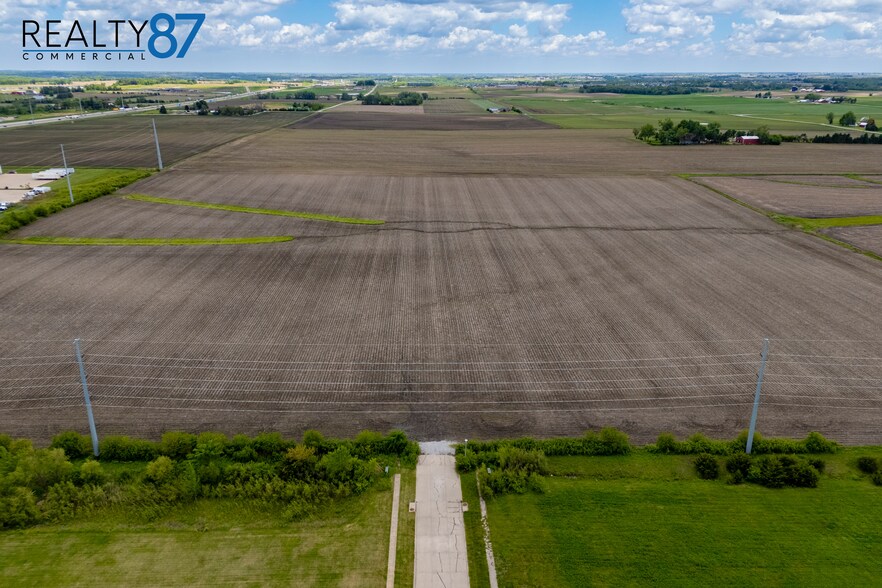 More Photos Of 300 Herky st, North Liberty Land For Sale