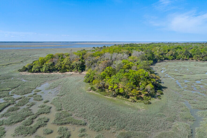 More Photos Of 0 Fig Tree, Midway Land For Sale