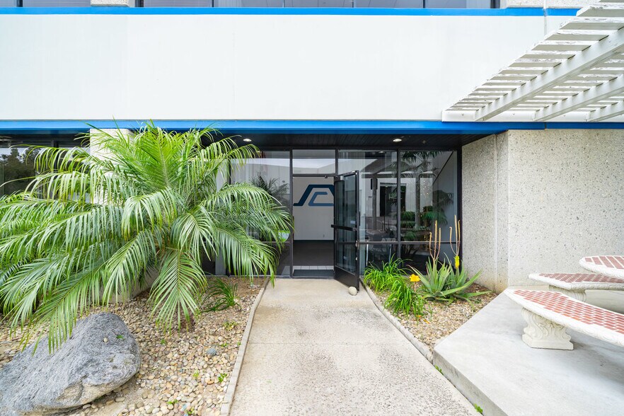 More Photos Of 231 W Blueridge Ave, Orange Manufacturing For Sale