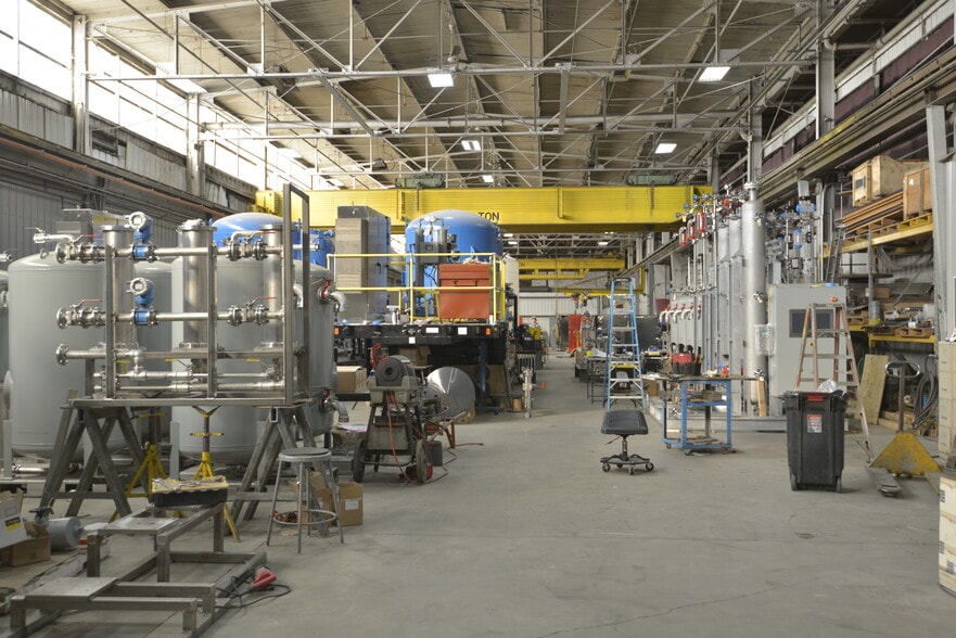 More Photos Of 97 Chimney Rock Rd, Bridgewater Unknown For Lease