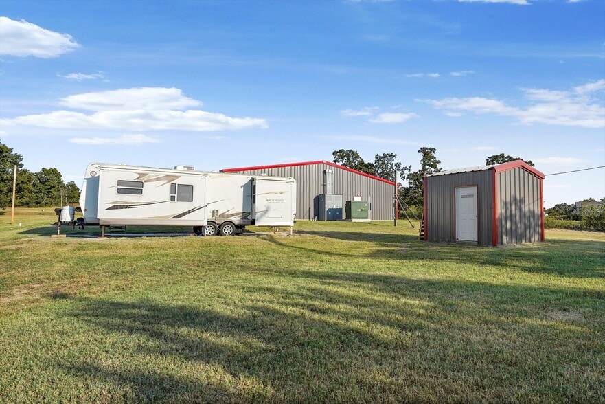 More Photos Of 12670 S Highway 48, Bristow Warehouse For Sale