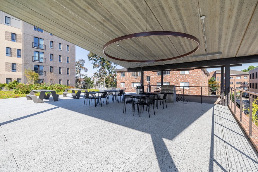 More Photos Of 45 Brighton Ave, Allston Apartments For Lease