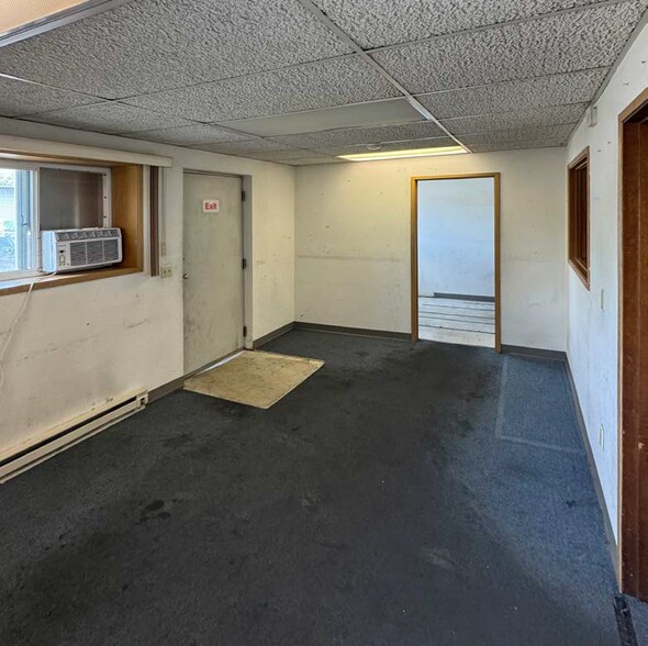 More Photos Of 5625 48th Dr NE, Marysville Manufacturing For Sale
