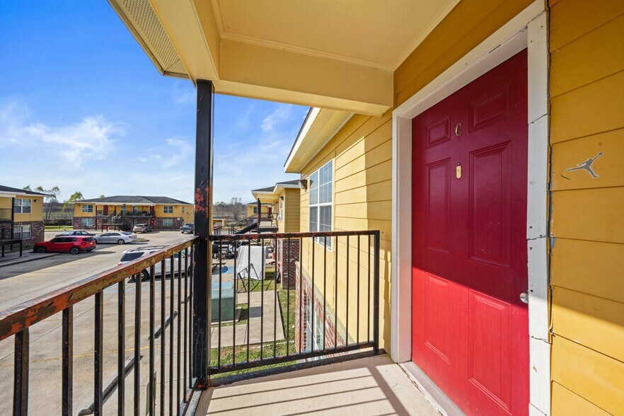 More Photos Of 5500 Hwy 75, Carville Apartments For Sale