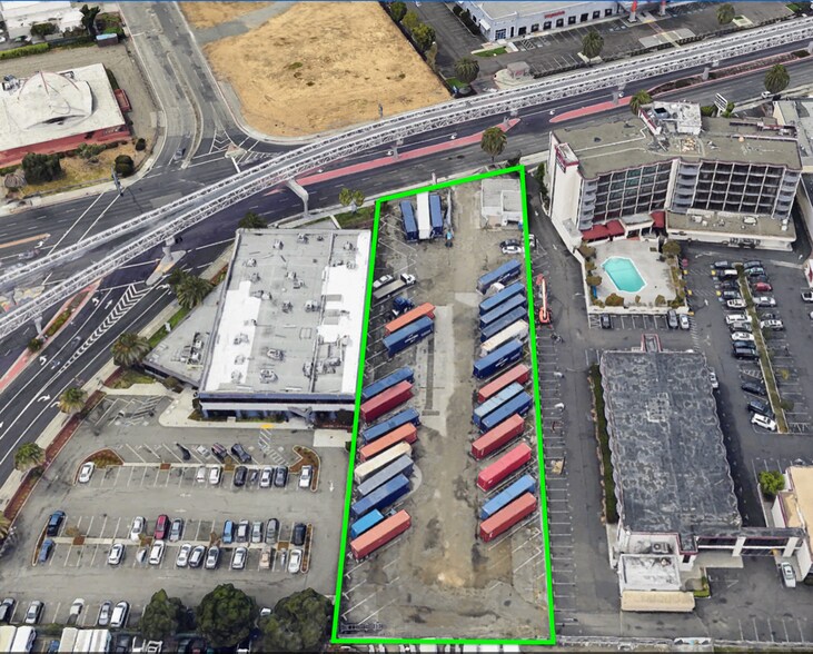 More Photos Of 110 Hegenberger Rd, Oakland Industrial For Lease