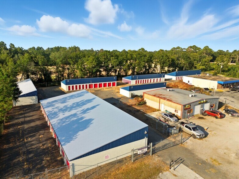 More Photos Of 13396 76th St, Live Oak Self Storage For Sale