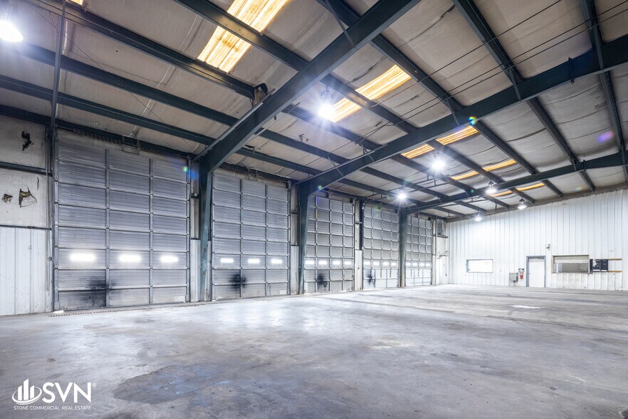 More Photos Of 50 Mary Beth Ln, Somerset Warehouse For Sale