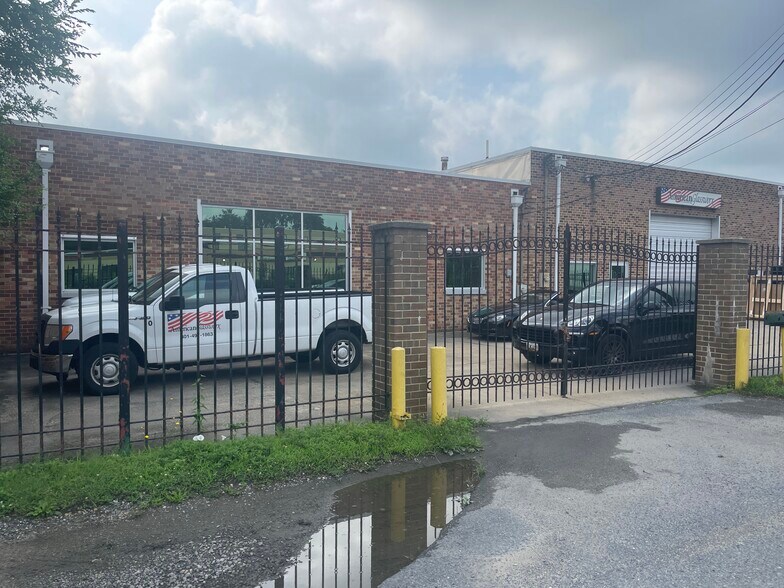 More Photos Of 11607 Maryland Ave, Beltsville Warehouse For Sale