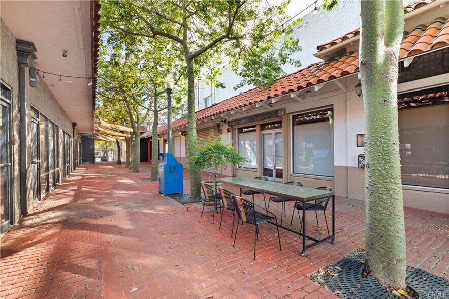 More Photos Of 459 W 4th St, San Bernardino Freestanding For Lease