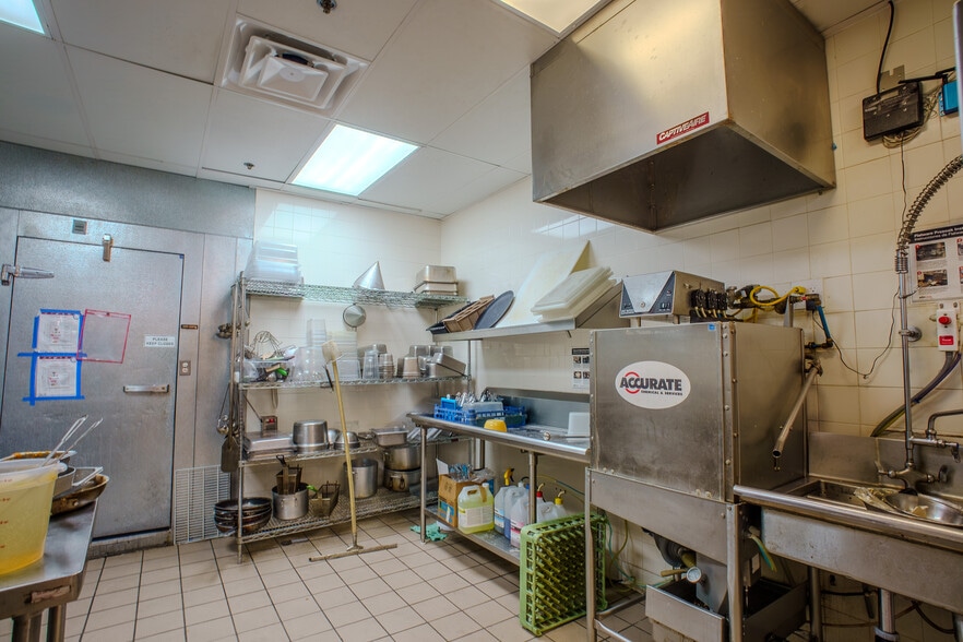 More Photos Of 891 De Marco Dr, Henderson Restaurant For Lease
