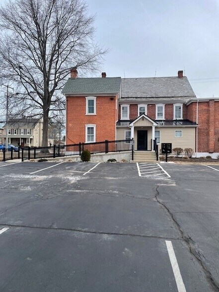More Photos Of 418 Main St, Harleysville Office Residential For Lease