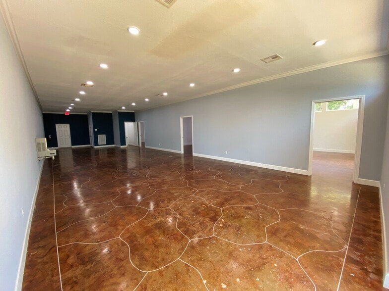 More Photos Of 619 Jackson Ave, Pasadena Storefront Retail Office For Sale