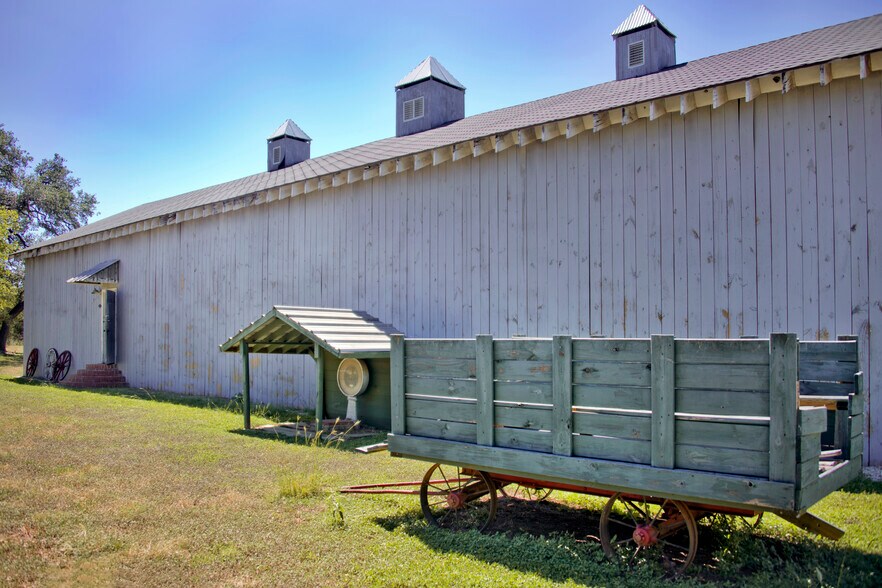 More Photos Of 145 Spring Rd, San Marcos Land For Sale