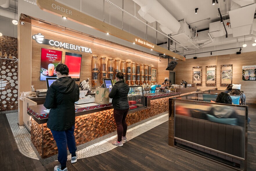 More Photos Of 824 E Pike St, Seattle Storefront Retail Office For Sale