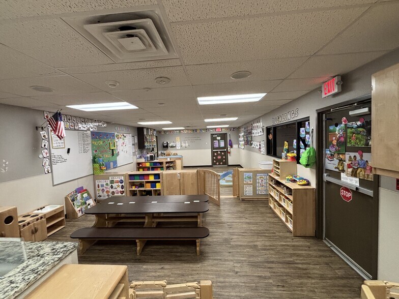 More Photos Of 5211 13th St, Lubbock Daycare Center For Sale