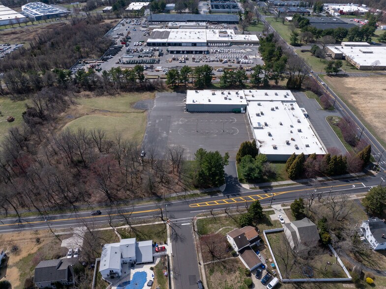 More Photos Of 390 New Albany Rd, Moorestown Warehouse For Sale