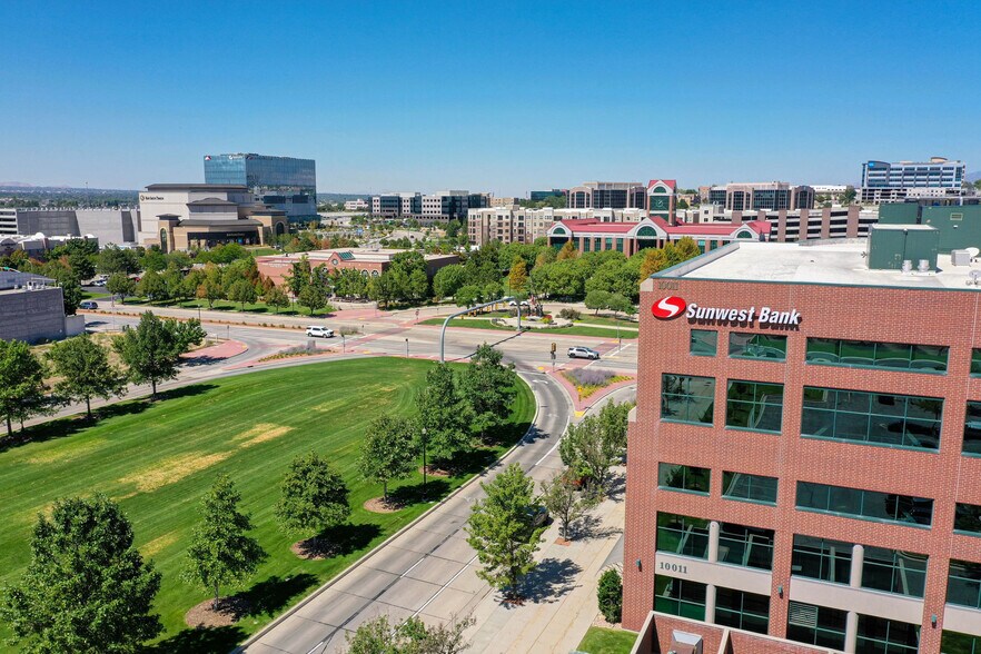 More Photos Of 10011 S Centennial Pky, Sandy Medical For Lease