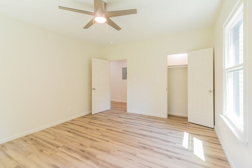 More Photos Of 506 E Marion St, Shelby Apartments For Sale