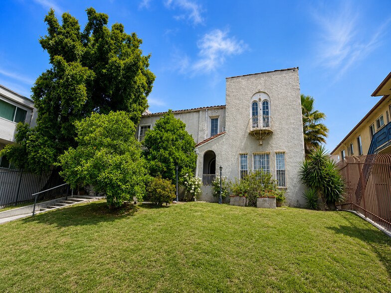 More Photos Of 426 S Catalina St, Los Angeles Apartments For Sale