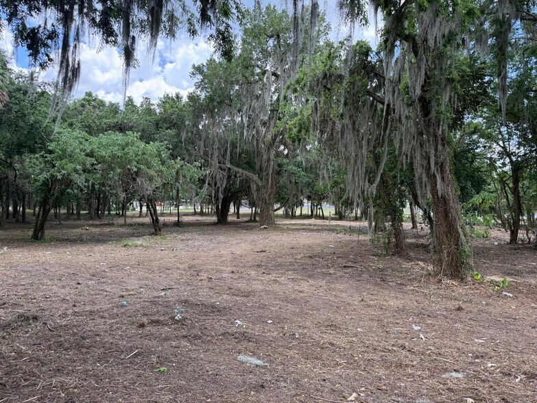 More Photos Of 150 SE 17th St, Ocala Land For Sale