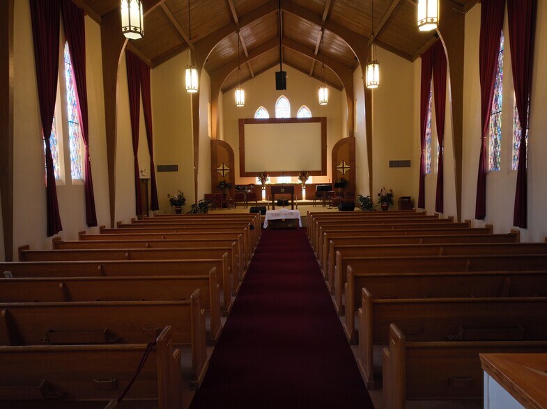 More Photos Of 1583 Westhaven Dr SW, Atlanta Religious Facility For Lease