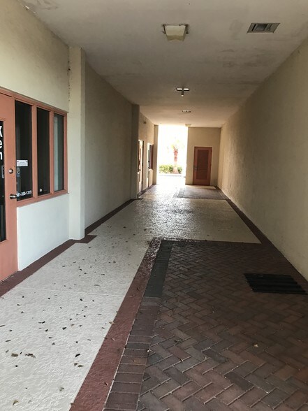 More Photos Of 3300 S Congress Ave, Boynton Beach Showroom For Lease