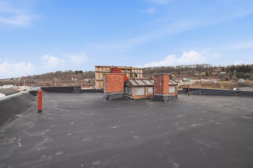 More Photos Of 10 Chesapeake St, Lyndora Apartments For Sale