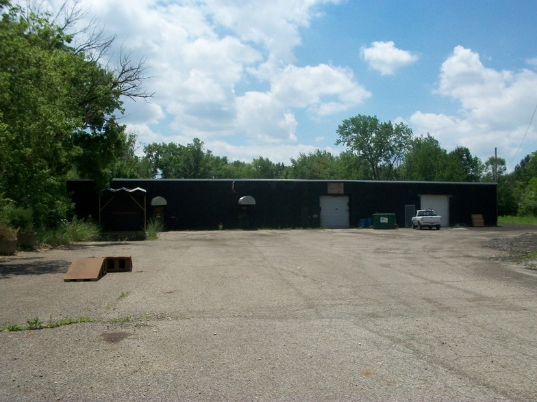 Primary Photo Of 1945 Jackson Rd, Columbus Warehouse For Sale