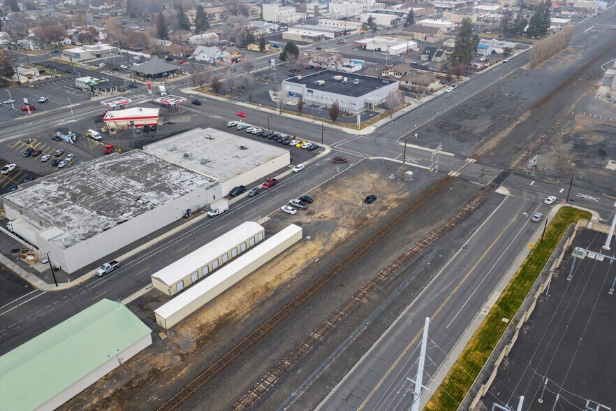 More Photos Of 328 SW Alder St, Ephrata Self Storage For Sale