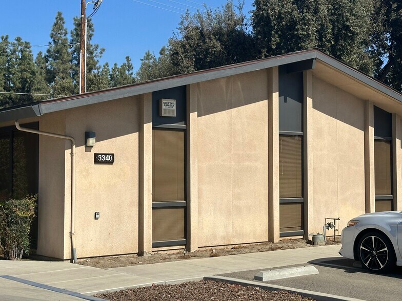 More Photos Of 3340 W Mineral King Ave, Visalia Office For Lease