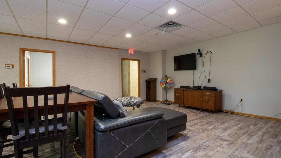 More Photos Of 214 2nd St, Brokaw Loft Creative Space For Sale