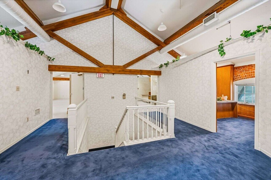 More Photos Of 412 E River St, Elyria Office For Sale