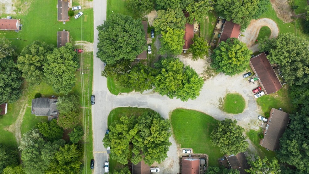 More Photos Of 2554 Noel St, Richmond Apartments For Sale