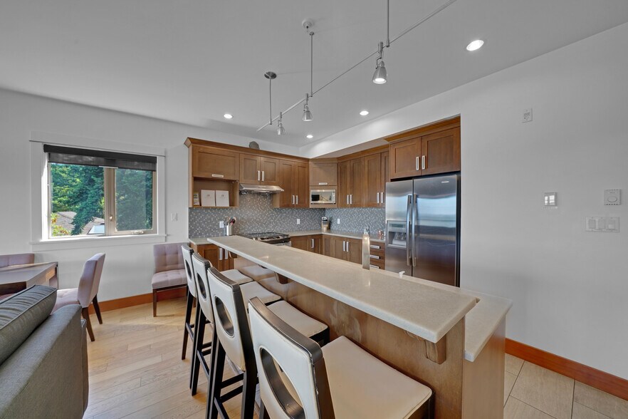 More Photos Of 118 Rainbow Rd, Salt Spring Island Land For Sale