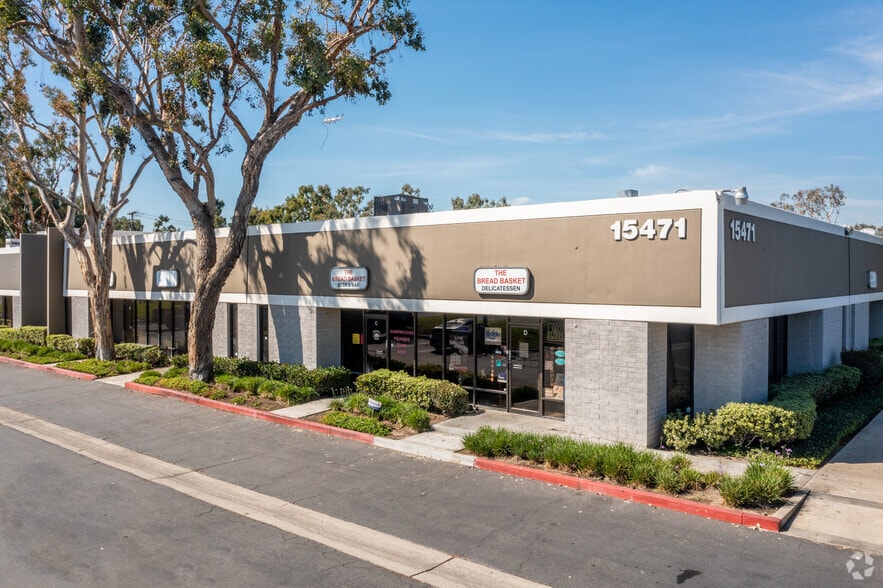 Primary Photo Of 15471 Red Hill Ave, Tustin Light Manufacturing For Lease